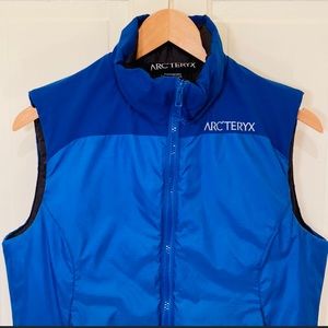Arc'teryx Arcteryx Sleveless Vest Blue women size M